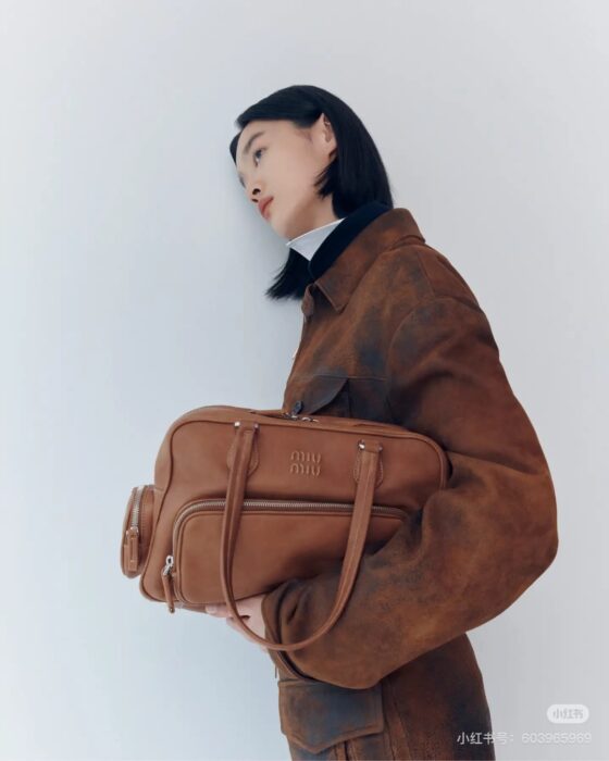 미우미우 왁스 스웨이드 가죽 자켓, 스커트 레플리카 미러급 SA급 S급 고퀄리티 하이엔드 최상급 의류 [여성] 19