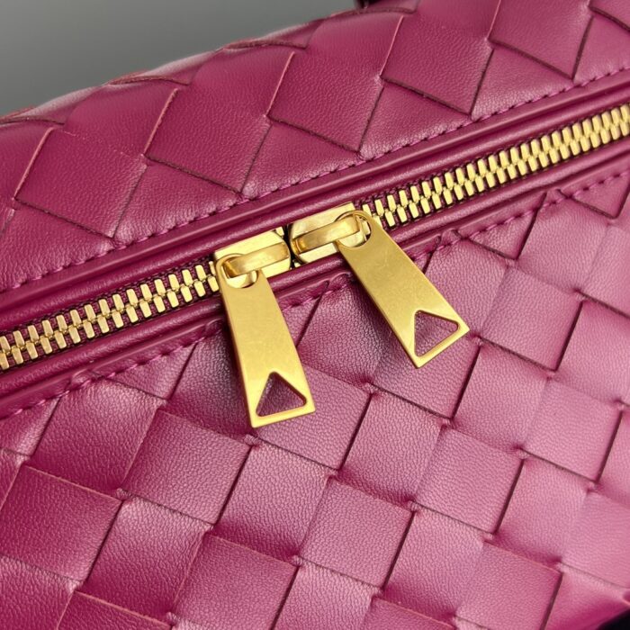 보테가베네타 뱅뱅 배니티 케이스 789109 자홍색 크로스백 레플리카 미러급 SA급 S급 고퀄리티 최상급 하이엔드 가방 [여성] 7