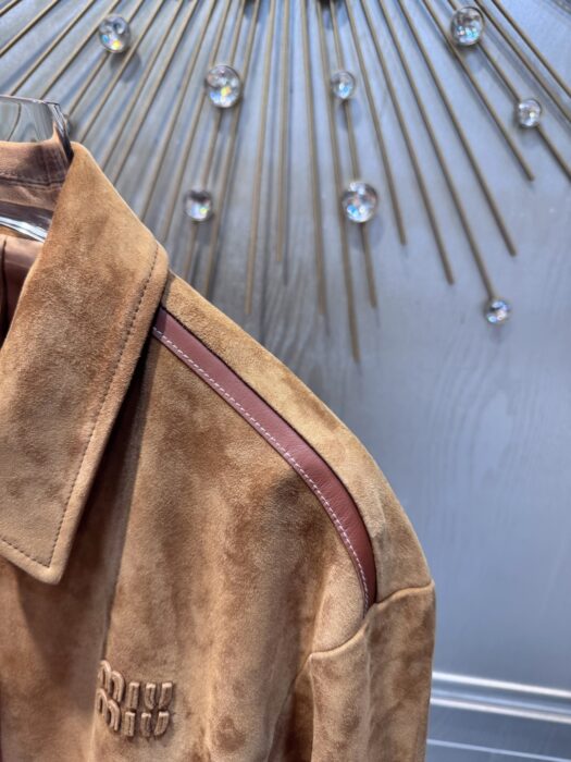 미우미우 스웨이드 블루종 자켓 레플리카 미러급 SA급 S급 고퀄리티 하이엔드 최상급 의류 [여성] 8