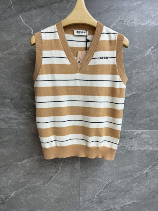 미우미우 니트 베스트 레플리카 미러급 SA급 S급 고퀄리티 하이엔드 최상급 의류 [여성] 3