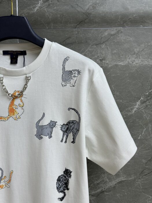 루이비통 고양이와 강아지 티셔츠 레플리카 미러급 SA급 S급 고퀄리티 하이엔드 최상급 의류 [여성] 4