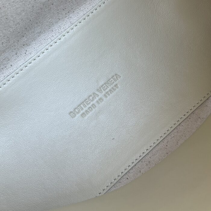 보테가베네타 스몰 안디아모 씨 솔트 내추럴 827479 크로스백 핸드백 토트백 레플리카 미러급 SA급 S급 고퀄리티 최상급 하이엔드 가방 [여성] 9