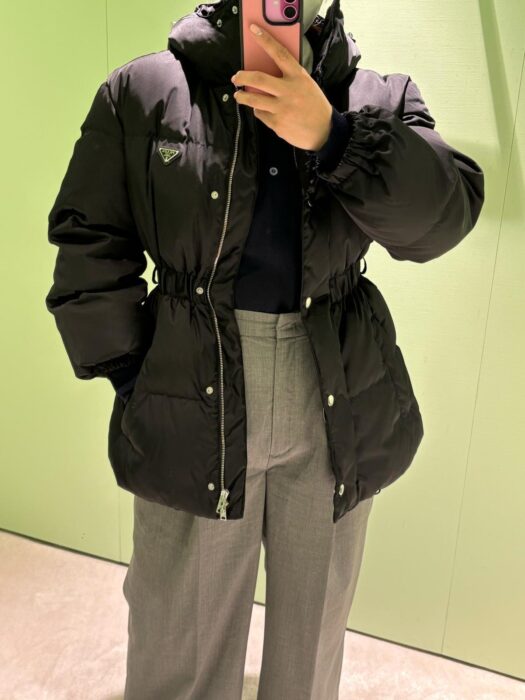프라다 후드 벨티드 패딩 레플리카 미러급 SA급 S급 고퀄리티 하이엔드 최상급 의류 [여성] 5