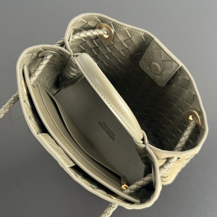 보테가베네타 스몰 안디아모 743568 올리브 스웨이드 핸드백 토트백 레플리카 미러급 SA급 S급 고퀄리티 최상급 하이엔드 가방 [여성] 5