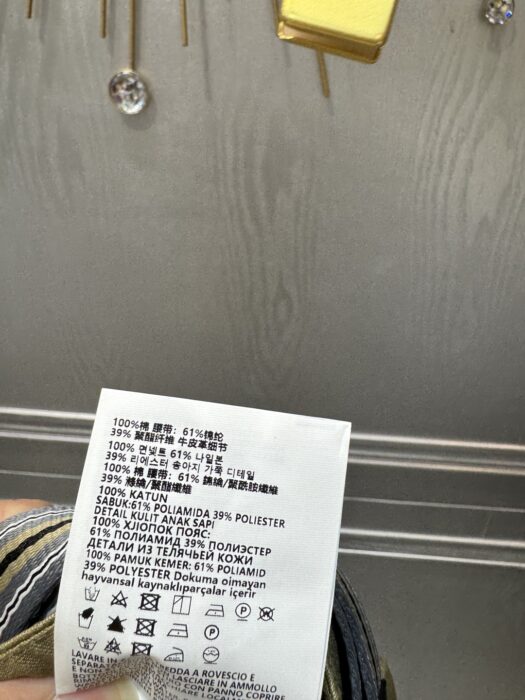 미우미우 반바지 팬츠 (아미그린) 레플리카 미러급 SA급 S급 고퀄리티 하이엔드 최상급 의류 [남성여성공용] 6