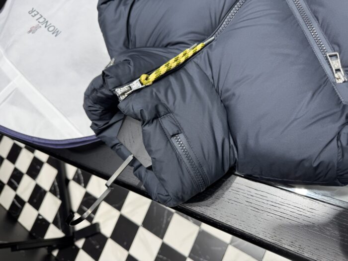 몽클레어 Katmai숏 다운 자켓 레플리카 미러급 SA급 S급 고퀄리티 하이엔드 최상급 의류 [여성] 42