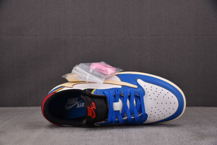 나이키 TS x Un x 에어 조던 1 레트로 로우 OG UN DM7866-111 레플리카 미러급 SA급 S급 고퀄리티 최상급 하이엔드 신발 [남성여성공용] 3