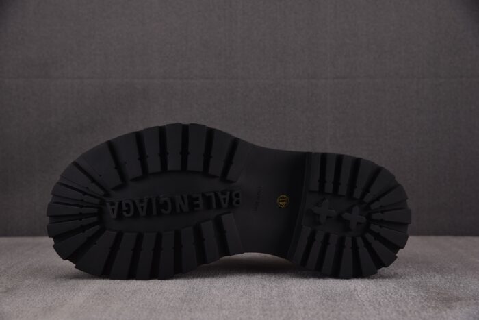 발렌시아가 험머 더비 (한 사이즈 크게나옴) 레플리카 미러급 SA급 S급 고퀄리티 최상급 하이엔드 신발 [남성여성공용] 4