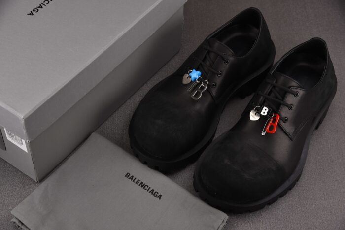 발렌시아가 험머 더비 (한 사이즈 크게나옴) 레플리카 미러급 SA급 S급 고퀄리티 최상급 하이엔드 신발 [남성여성공용] 6