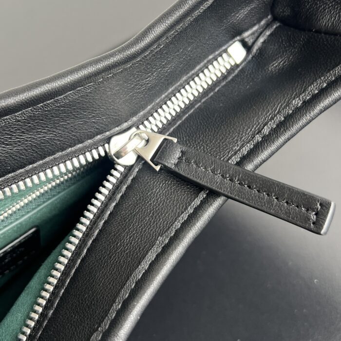 보테가베네타 스몰 베네토 블랙 836918 크로스백 레플리카 미러급 SA급 S급 고퀄리티 최상급 하이엔드 가방 [남성여성공용] 7