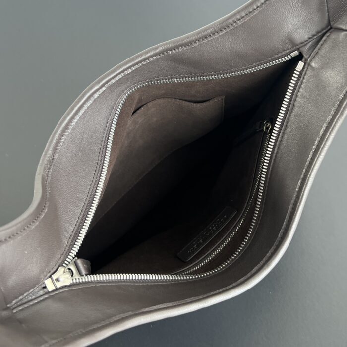 보테가베네타 베네토 폰단트 826877 크로스백 레플리카 미러급 SA급 S급 고퀄리티 최상급 하이엔드 가방 [남성여성공용] 3