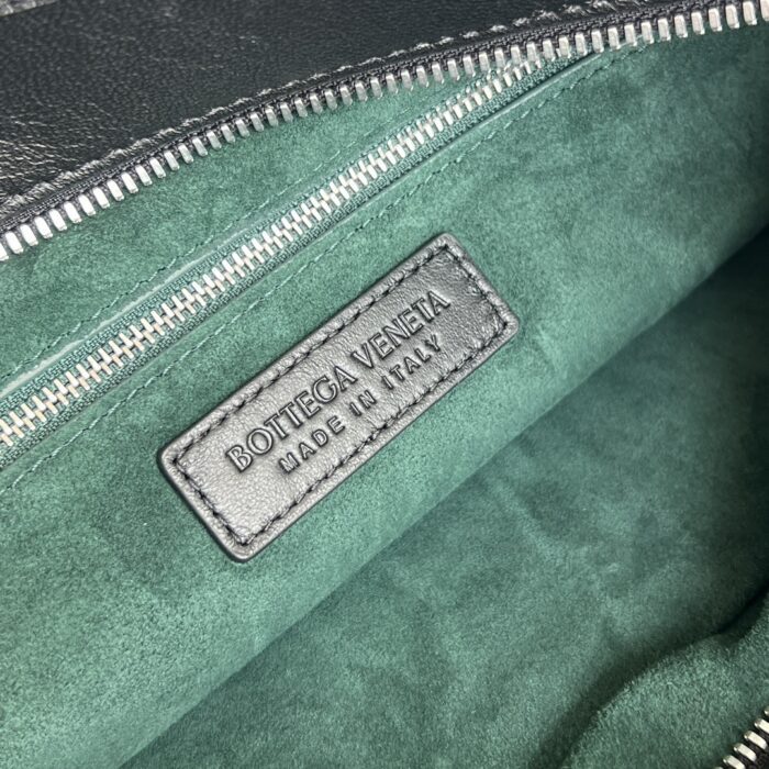 보테가베네타 베네토 블랙 826877 크로스백 레플리카 미러급 SA급 S급 고퀄리티 최상급 하이엔드 가방 [남성여성공용] 9