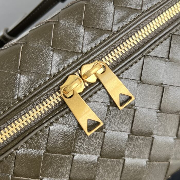 보테가베네타 뱅뱅 배니티 케이스 789109 올리브 크로스백 레플리카 미러급 SA급 S급 고퀄리티 최상급 하이엔드 가방 [여성] 7