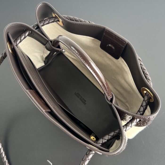 보테가베네타 안디아모 토트백 743572 미디엄 악어무늬 브라운 핸드백 토트백 레플리카 미러급 SA급 S급 고퀄리티 최상급 하이엔드 가방 [여성] 3