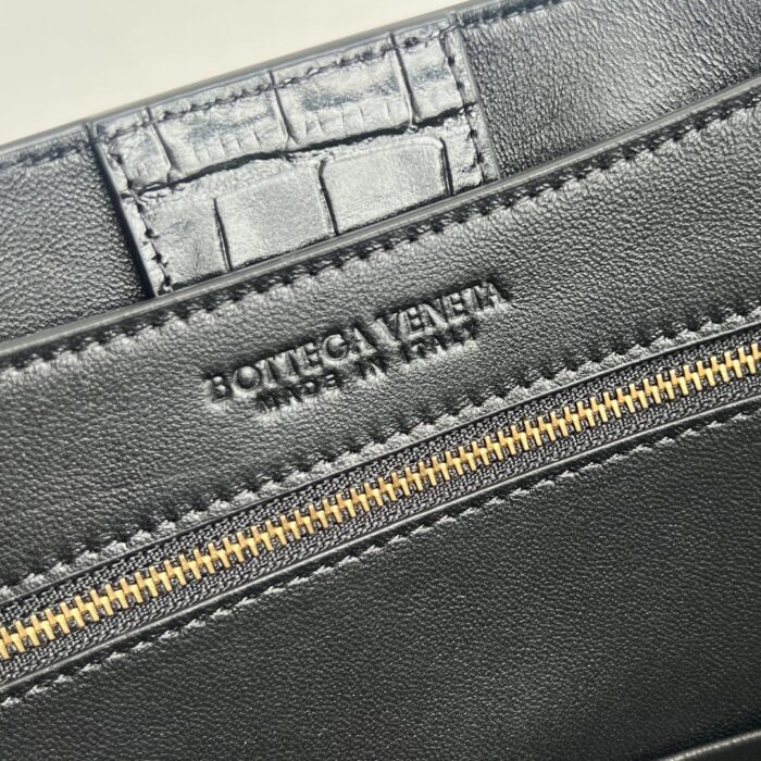 보테가베네타 안디아모 토트백 743572 미디엄 악어무늬 블랙 핸드백 토트백 레플리카 미러급 SA급 S급 고퀄리티 최상급 하이엔드 가방 [여성] 9