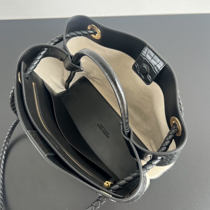 보테가베네타 안디아모 토트백 743572 미디엄 악어무늬 블랙 핸드백 토트백 레플리카 미러급 SA급 S급 고퀄리티 최상급 하이엔드 가방 [여성] 4