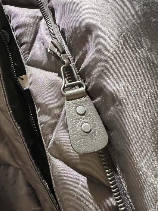 루이비통 자카드 다운 자켓 레플리카 미러급 SA급 S급 고퀄리티 하이엔드 최상급 의류 [여성] 12