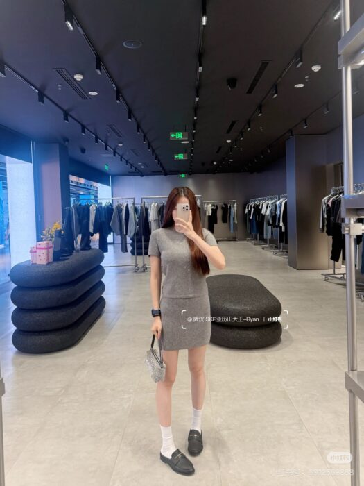 알렉산더왕 그레이 울 블렌드 핫픽스 미니스커트 레플리카 미러급 SA급 S급 고퀄리티 하이엔드 최상급 의류 [여성] 2