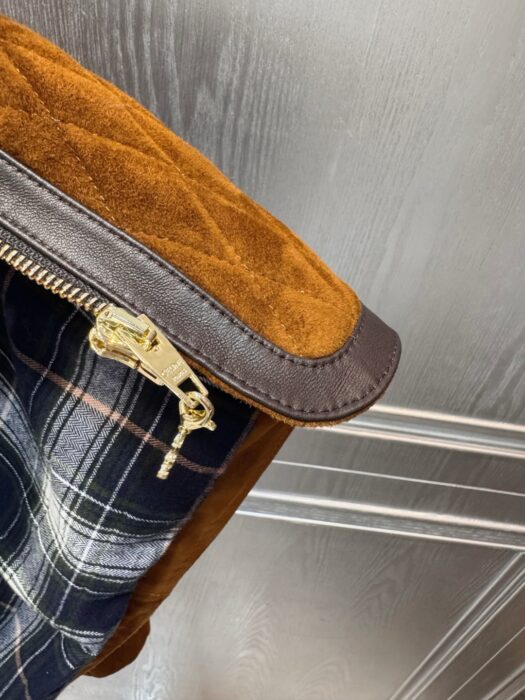 셀린느 스웨이드 퀼티드 자켓 레플리카 미러급 SA급 S급 고퀄리티 하이엔드 최상급 의류 [여성] 6