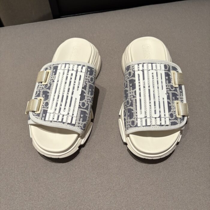 디올 D 완더 뮬 슬리퍼 샌들 화이트 슬리퍼 레플리카 미러급 SA급 S급 고퀄리티 최상급 하이엔드 신발 [여성] 6