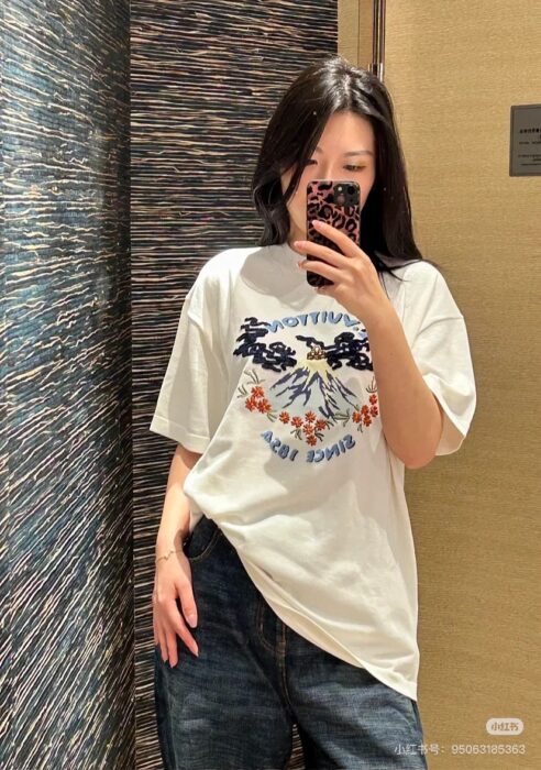 루이비통 쇼트 슬리브드 니티드 크루넥 레플리카 미러급 SA급 S급 고퀄리티 하이엔드 최상급 의류 [여성] 5