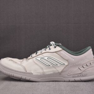 발렌시아가 햄튼 웜 아웃 레플리카 미러급 SA급 S급 고퀄리티 최상급 하이엔드 신발 [남성여성공용]