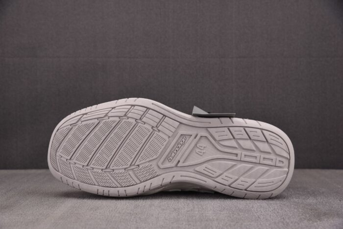 발렌시아가 햄튼 웜 아웃 레플리카 미러급 SA급 S급 고퀄리티 최상급 하이엔드 신발 [남성여성공용] 4