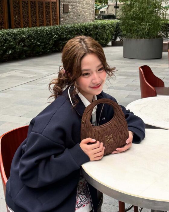 미우미우 본디드 피케 및 테크니컬 저지 블루종 자켓 레플리카 미러급 SA급 S급 고퀄리티 하이엔드 최상급 의류 [여성] 3