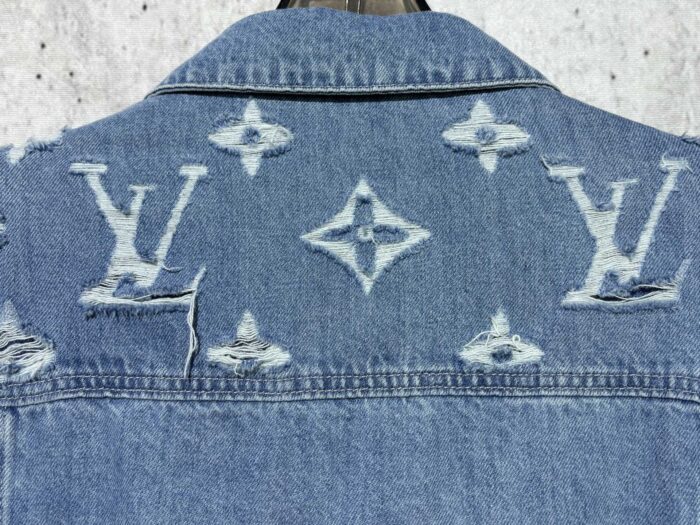 루이비통 모노그램 대미지 데님 자켓 레플리카 미러급 SA급 S급 고퀄리티 하이엔드 최상급 의류 [남성여성공용] 11