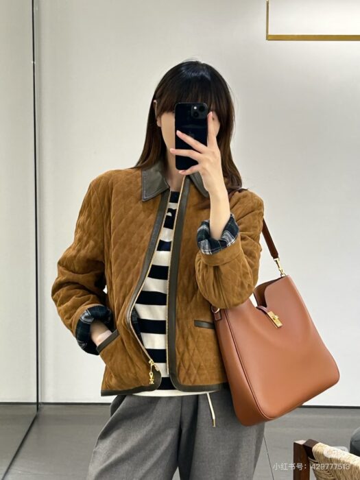 셀린느 스웨이드 퀼티드 자켓 레플리카 미러급 SA급 S급 고퀄리티 하이엔드 최상급 의류 [여성] 19