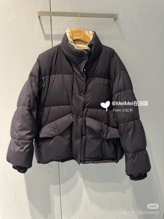 미우미우 리버시블 테크니컬 폰제 다운 자켓 레플리카 미러급 SA급 S급 고퀄리티 하이엔드 최상급 의류 [여성] 21