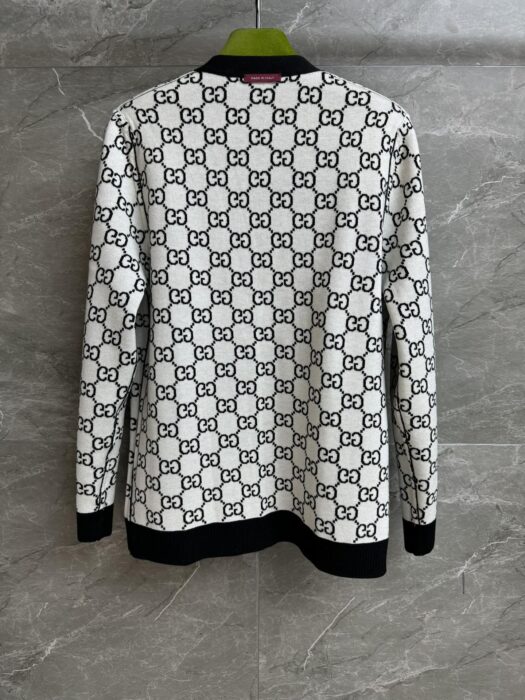 구찌 리버서블 GG 울 자카드 가디건 레플리카 미러급 SA급 S급 고퀄리티 하이엔드 최상급 의류 [여성] 16