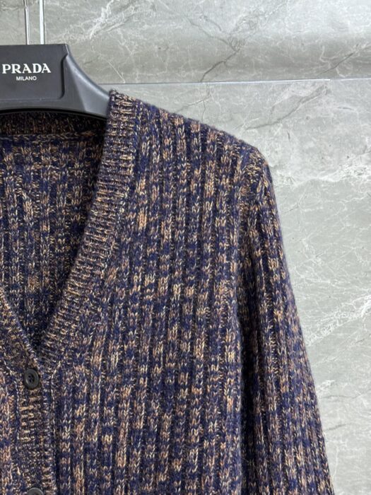 프라다 니트 가디건 레플리카 미러급 SA급 S급 고퀄리티 하이엔드 최상급 의류 [여성] 5