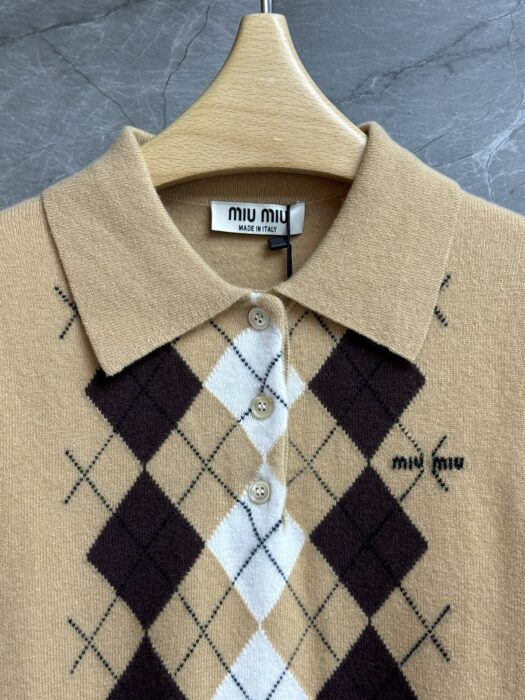 미우미우 캐시미어 폴로 셔츠 레플리카 미러급 SA급 S급 고퀄리티 하이엔드 최상급 의류 [여성] 12