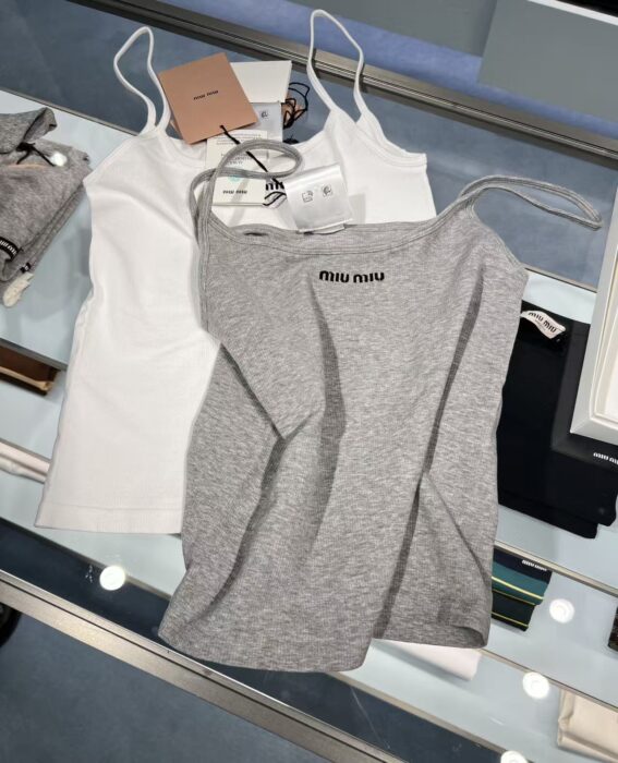 미우미우 심리스 멜란지 탑 레플리카 미러급 SA급 S급 고퀄리티 하이엔드 최상급 의류 [여성] 6