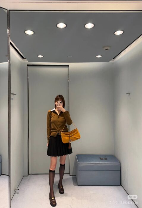 미우미우 카라 장식 캐시미어 가디건 레플리카 미러급 SA급 S급 고퀄리티 하이엔드 최상급 의류 [여성] 3