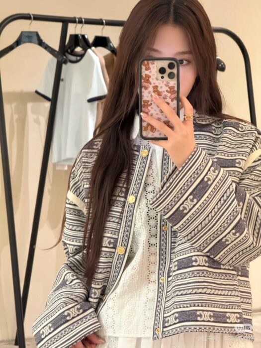 셀린느 바하 가디건 자켓 레플리카 미러급 SA급 S급 고퀄리티 하이엔드 최상급 의류 [여성] 22