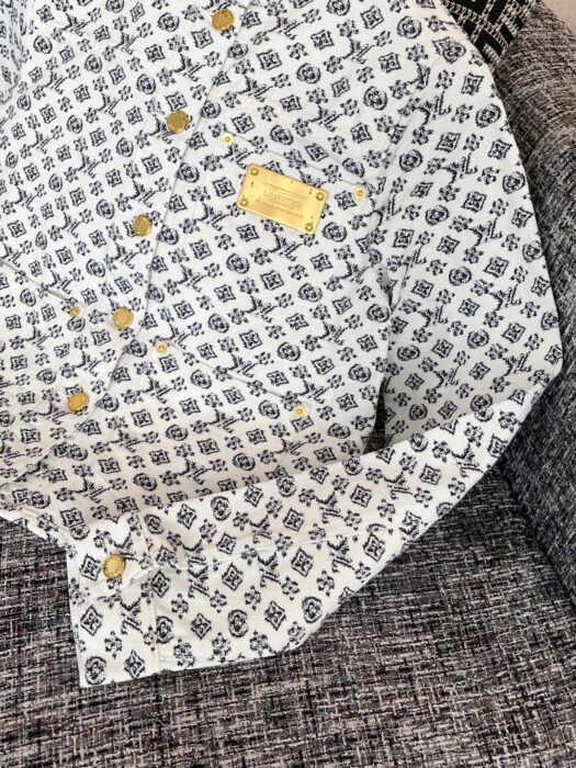 루이비통 블러리 모노그램 자켓 레플리카 미러급 SA급 S급 고퀄리티 하이엔드 최상급 의류 [여성] 14