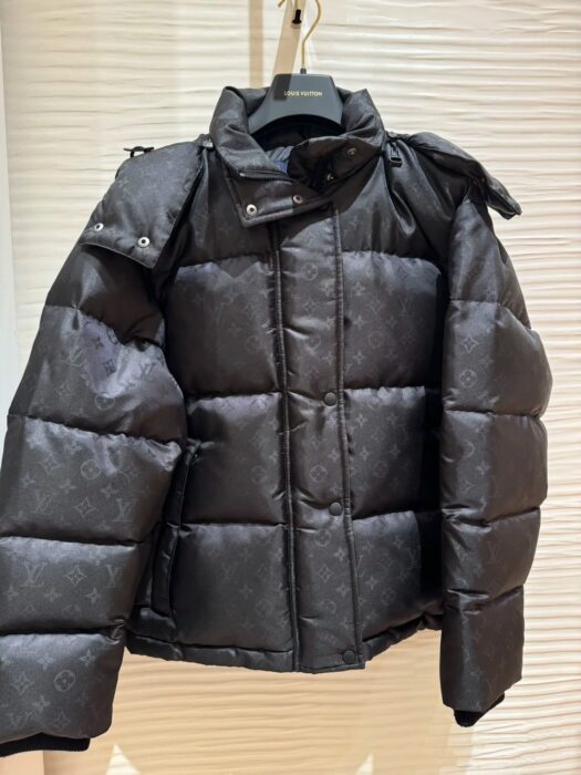 루이비통 자카드 다운 자켓 레플리카 미러급 SA급 S급 고퀄리티 하이엔드 최상급 의류 [여성] 8