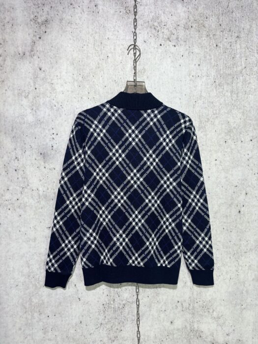 버버리 양털 혼방 체크 지퍼 가디건 블루 레플리카 미러급 SA급 S급 고퀄리티 하이엔드 최상급 의류 [남성여성공용] 4