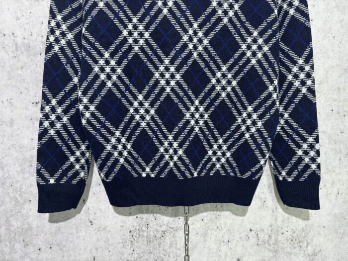 버버리 양털 혼방 체크 V넥 단추 가디건 블루 레플리카 미러급 SA급 S급 고퀄리티 하이엔드 최상급 의류 [남성여성공용] 8