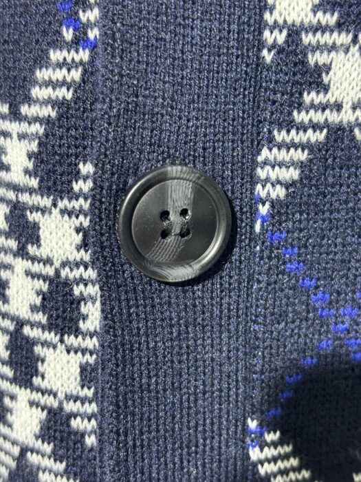 버버리 양털 혼방 체크 V넥 단추 가디건 블루 레플리카 미러급 SA급 S급 고퀄리티 하이엔드 최상급 의류 [남성여성공용] 11