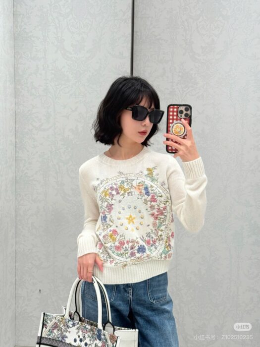 디올 자수 스웨터 레플리카 미러급 SA급 S급 고퀄리티 하이엔드 최상급 의류 [여성] 2