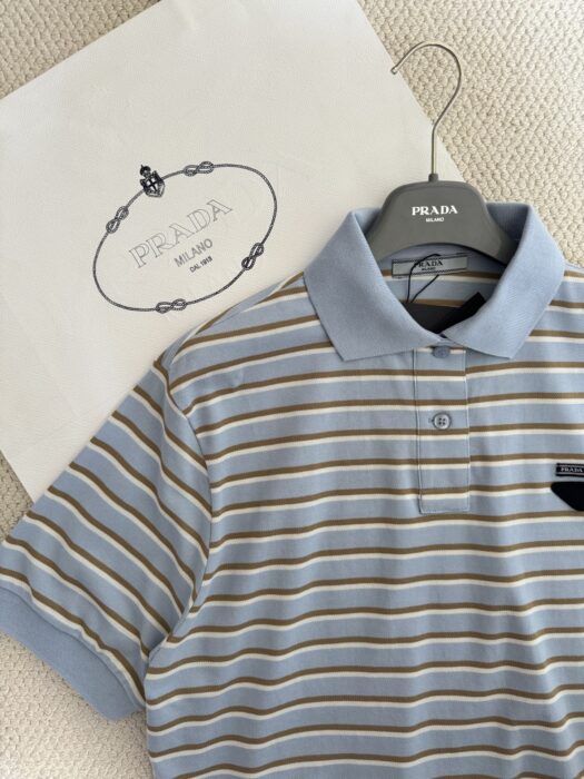 프라다 크롭 스트라이프 피케 폴로 셔츠 레플리카 미러급 SA급 S급 고퀄리티 하이엔드 최상급 의류 [여성] 29