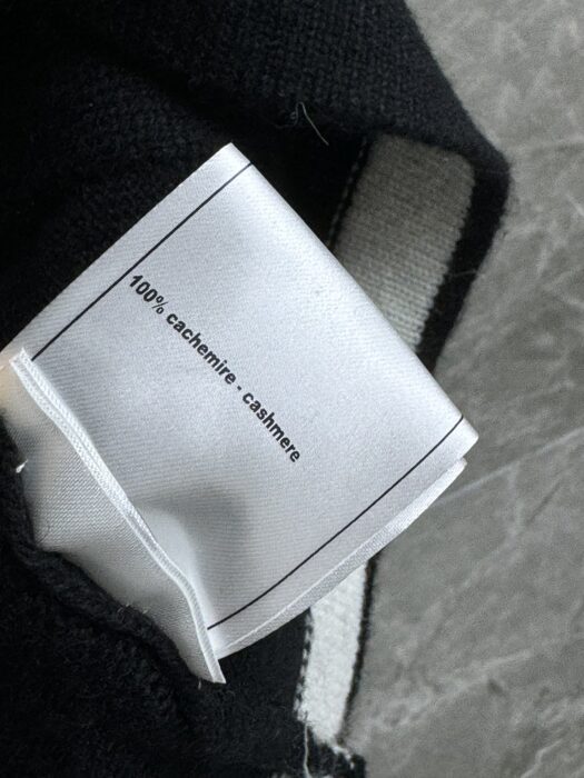 샤넬 버튼 니트 가디건 레플리카 미러급 SA급 S급 고퀄리티 하이엔드 최상급 의류 [여성] 8