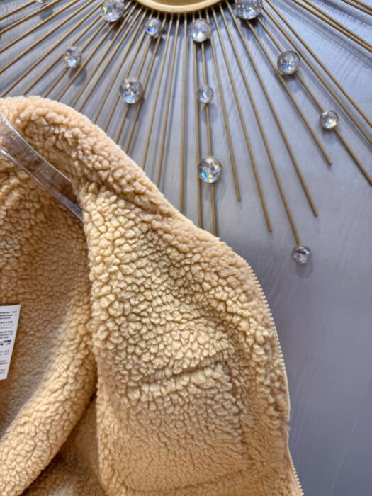 미우미우 플리스 안감 체크 블루종 자켓 레플리카 미러급 SA급 S급 고퀄리티 하이엔드 최상급 의류 [여성] 8