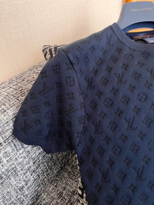 루이비통 니트 반팔 레플리카 미러급 SA급 S급 고퀄리티 하이엔드 최상급 의류 [여성] 7