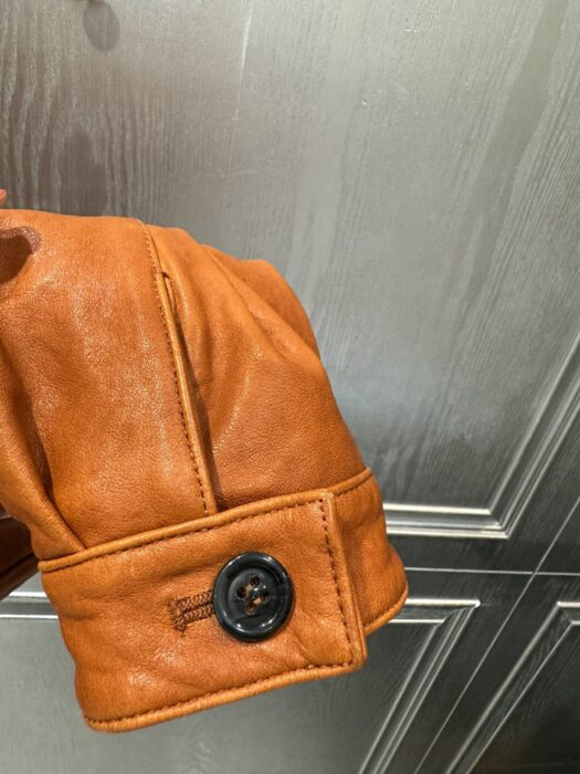 미우미우 나파 가죽 자켓 레플리카 미러급 SA급 S급 고퀄리티 하이엔드 최상급 의류 [남성여성공용] 11