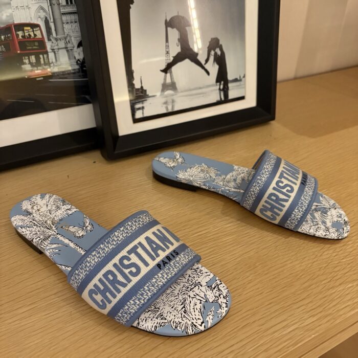 디올 디올리비에라 D 웨이 샌들 뮬 플랫 슈즈 스카이블루 레플리카 미러급 SA급 S급 고퀄리티 최상급 하이엔드 신발 [여성] 3