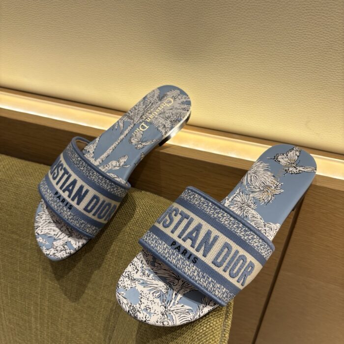 디올 디올리비에라 D 웨이 샌들 뮬 플랫 슈즈 스카이블루 레플리카 미러급 SA급 S급 고퀄리티 최상급 하이엔드 신발 [여성] 5